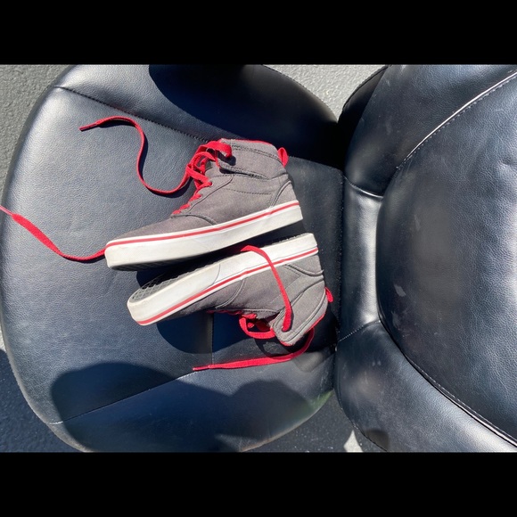 Vans Kids Mid top shoes Size 3.5 - Picture 2 of 5